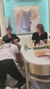 【妮可】双S-包厢狠虐狗 bf15491_绳艺库视频下载