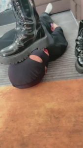 【沈阳妮可】短靴跑酷女王艺术揍 bf11316_绳艺库视频下载