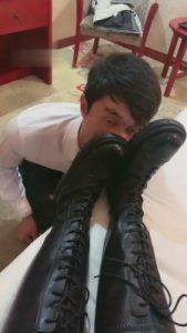 【九黛】鞭打辱骂-口水-耳光调奶狗 bf5242_绳艺库视频下载