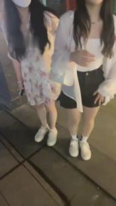 【狗哥】真实-户外开发多名素人女闻脚 bf12350_绳艺库视频下载