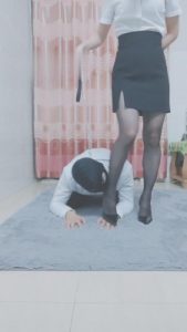 【灵竹】制服高跟黑丝无底线虐 bf13637_绳艺库视频下载