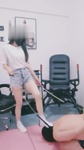 【云儿主】喜欢板鞋白袜的贱奴 bf3909_绳艺库视频下载