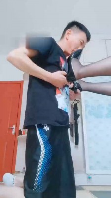 【魅影女神】高跟黑丝虐乳 bf18797_绳艺库视频下载