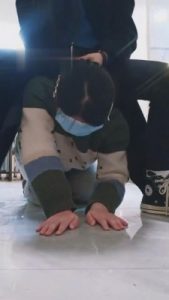 【佳影】素人母狗-脏帆布鞋棉袜教学妹做狗 bf7085_绳艺库视频下载