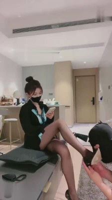 【美美子】网红模特诱惑老板做狗 bf17578_绳艺库视频下载