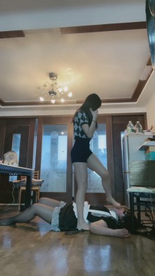 【月影儿】富家女惩罚偷懒女仆【续集】 bf11896_绳艺库视频下载