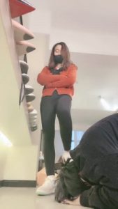 套路直播视频【小劳拉】强制家奴舔脏鞋/袜子窒息诱惑 bf23846_绳艺库视频下载