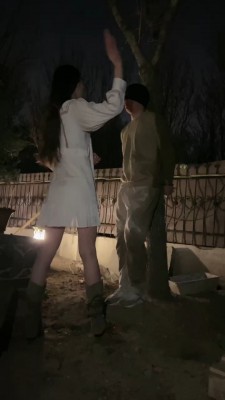 套路直播视频【沅芷大人】捆绑树上强制耳光/踢踹/重口-舔脏鞋底吃泥巴 bf25443_绳艺库视频下载