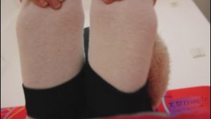 狗狗给女主暖脚_绳艺库视频下载