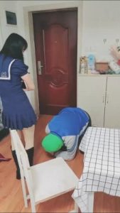 【桃子老师】坏学生圈养抖M老师 bf23111_绳艺库视频下载