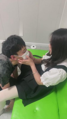 【逗逗】工厂小妹羞辱黑心中介 bf15642_绳艺库视频下载