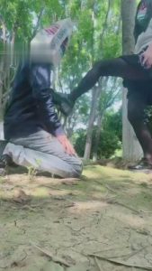 【桃子老师】野外抓住跟踪狂 bf12308_绳艺库视频下载