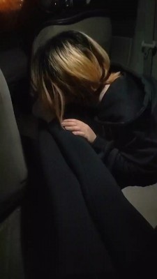 套路直播视频【桃子S】羞涩素人母狗-车跑狗闻舔原味鞋袜脚（双视角） bf25263_绳艺库视频下载