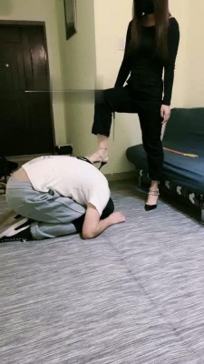 【陌初】御姐耳光SP小初狗 bf19396_绳艺库视频下载