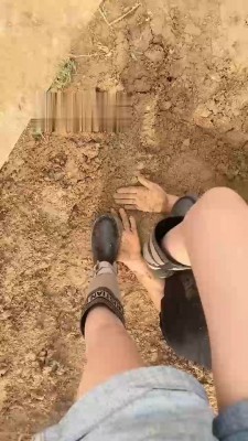 【沅芷大人】泥地长靴辱废狗 bf18840_绳艺库视频下载