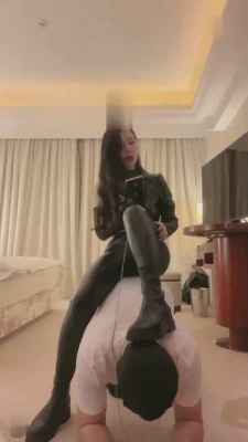 【鹿鹿大人】精彩-御姐范花式蹂躏富二代 bf16825_绳艺库视频下载