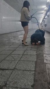 【开发素人】户外隧道长靴调狗 bf2919_绳艺库视频下载