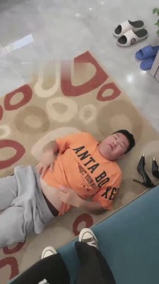 【不期而遇】来自学生S的爆踹/闻鞋窝 bf16644_绳艺库视频下载