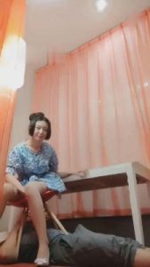 【沉鱼圣上】高跟鞋全体重踩脚垫 bf17192_绳艺库视频下载