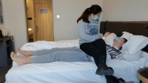 两米长的毯子被我随意玩弄肚子软软能埋拳头首次有语言_绳艺库视频下载