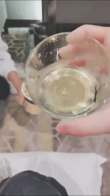 套路直播视频【灵竹】嘴洗袜子/圣水泡面/裸足踩踏 bf25787_绳艺库视频下载