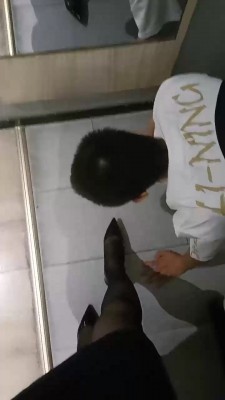 【米小唐】空姐黑丝高跟踩虐 bf18845_绳艺库视频下载