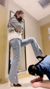 套路直播视频【骑士语阳】御姐S骑马胯下辱【完整版】 bf25592_绳艺库视频下载