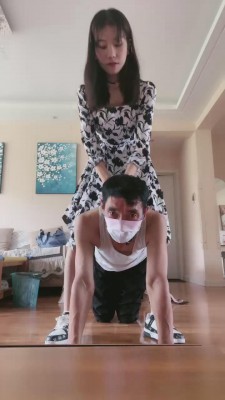 【桃妖s】雪地鞋棉袜窒息羞辱贱狗 bf15356_绳艺库视频下载