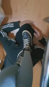 【莉娜】耳光踢裆舔鞋羞辱 bf9208_绳艺库视频下载