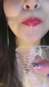 【鑫儿教头】被烟/浓痰口水呕吐物喂饱的感觉 bf10723_绳艺库视频下载