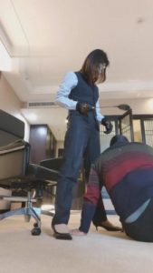 【芒果】转胯-闻裆-骑马-骑脖子 bf3286_绳艺库视频下载