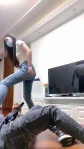 【清酒女主】运动女神艺术踢打 bf19567_绳艺库视频下载