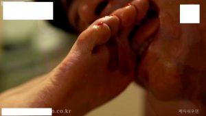 Han 狗崽子的吃脚上的酱汁 bf2841_绳艺库视频下载