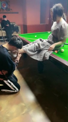 【逗逗】调教猥琐我的台球厅私教 bf8473_绳艺库视频下载