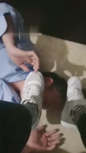 【北海静心】素人小白鞋棉袜全体重踩踏戏奴 bf7021_绳艺库视频下载