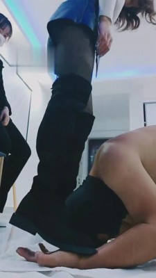 【晨颜】带素人闺蜜花式调狗 bf5382_绳艺库视频下载