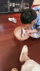 套路直播视频【桃幼幼】家奴刷鞋舔鞋-喝洗鞋水 bf26469_绳艺库视频下载