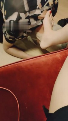 【合肥馨雅】素人小姐姐脏小白鞋羞辱【完整版】 bf534_绳艺库视频下载