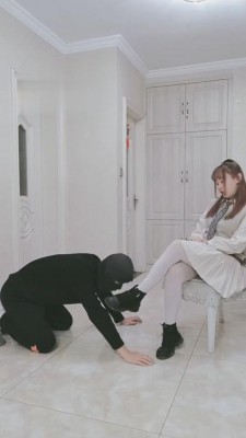 【南笙四爷】JK女神白丝爆踢爆踹 bf539_绳艺库视频下载