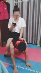 【麒麟女皇】贱狗不听话被主人狠狠修理 G-210806-4_绳艺库视频下载