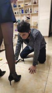 套路直播视频【楚楚】美容技师黑丝高跟首调 bf25112_绳艺库视频下载