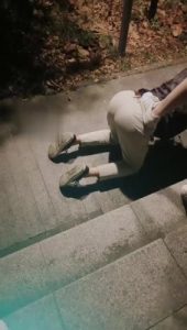 套路直播视频【悠悠大S】双S户外tj遛狗走起【双视角版】 bf24144_绳艺库视频下载