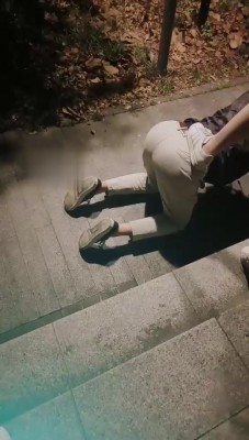 套路直播视频【悠悠大S】双S户外tj遛狗走起【双视角版】 bf24144_绳艺库视频下载