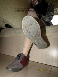 不良小女生全面脚玩弄_绳艺库视频下载