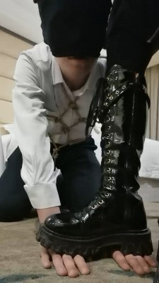 套路直播视频【枭枭】口球塞嘴长靴碾压 bf23981_绳艺库视频下载