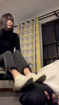 【宝爷】小白鞋白袜辱狗 bf22926_绳艺库视频下载