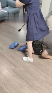 【欣欣】小白鞋原味白袜气味羞辱 bf18423_绳艺库视频下载