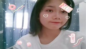 【00后蕬小乃】现实记录，黑丝高跟鞋全体重踩踏恋足_绳艺库视频下载