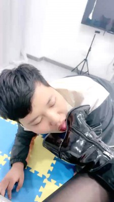 【兔兔大人】长靴全体重踩踏/提档耳光艺术 bf28019_绳艺库视频下载