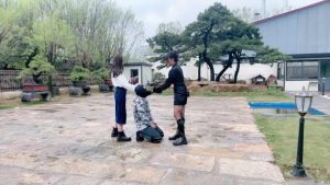 套路直播视频【宸宸】双S户外艺术耳光踢踹贱狗【续集双视角版】 bf26768_绳艺库视频下载